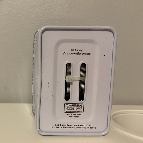 Disney Minnie Mouse Watch - Picture 4 of 5